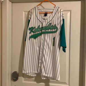 A Kekambas “G-Baby” number 1 jersey.